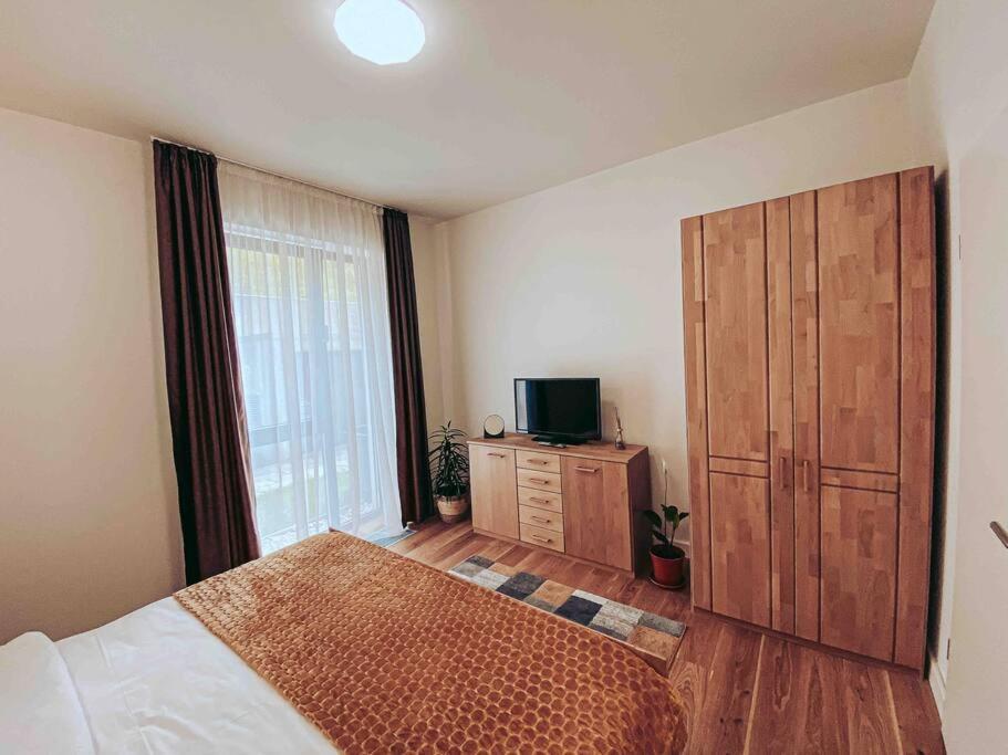 8Ight Appartement Braşov Buitenkant foto